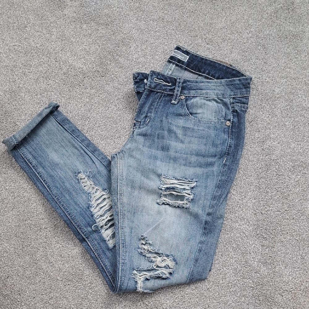 NWT Distressed Jeans